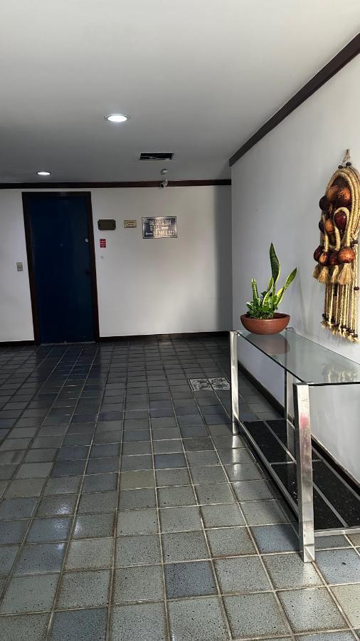 Apartamento Inteiro Frente Ao Mar De Ondina Salvador Luaran gambar